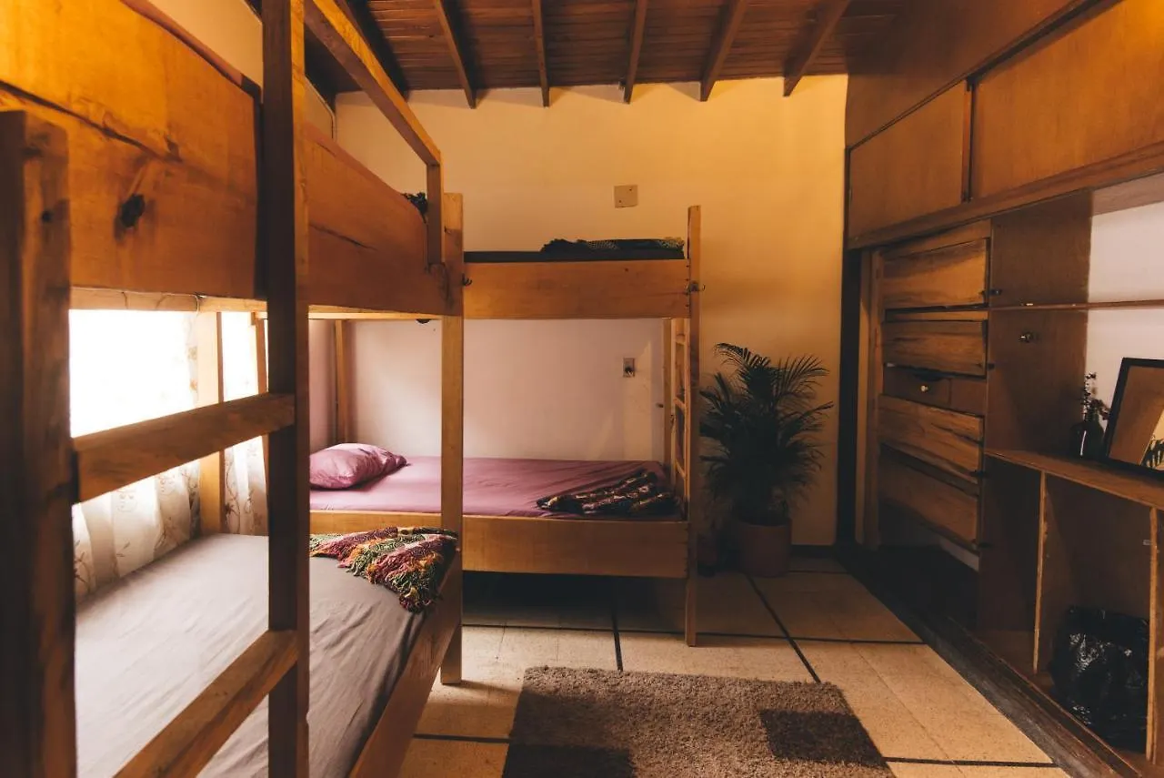 Hostel Ondas מדיין