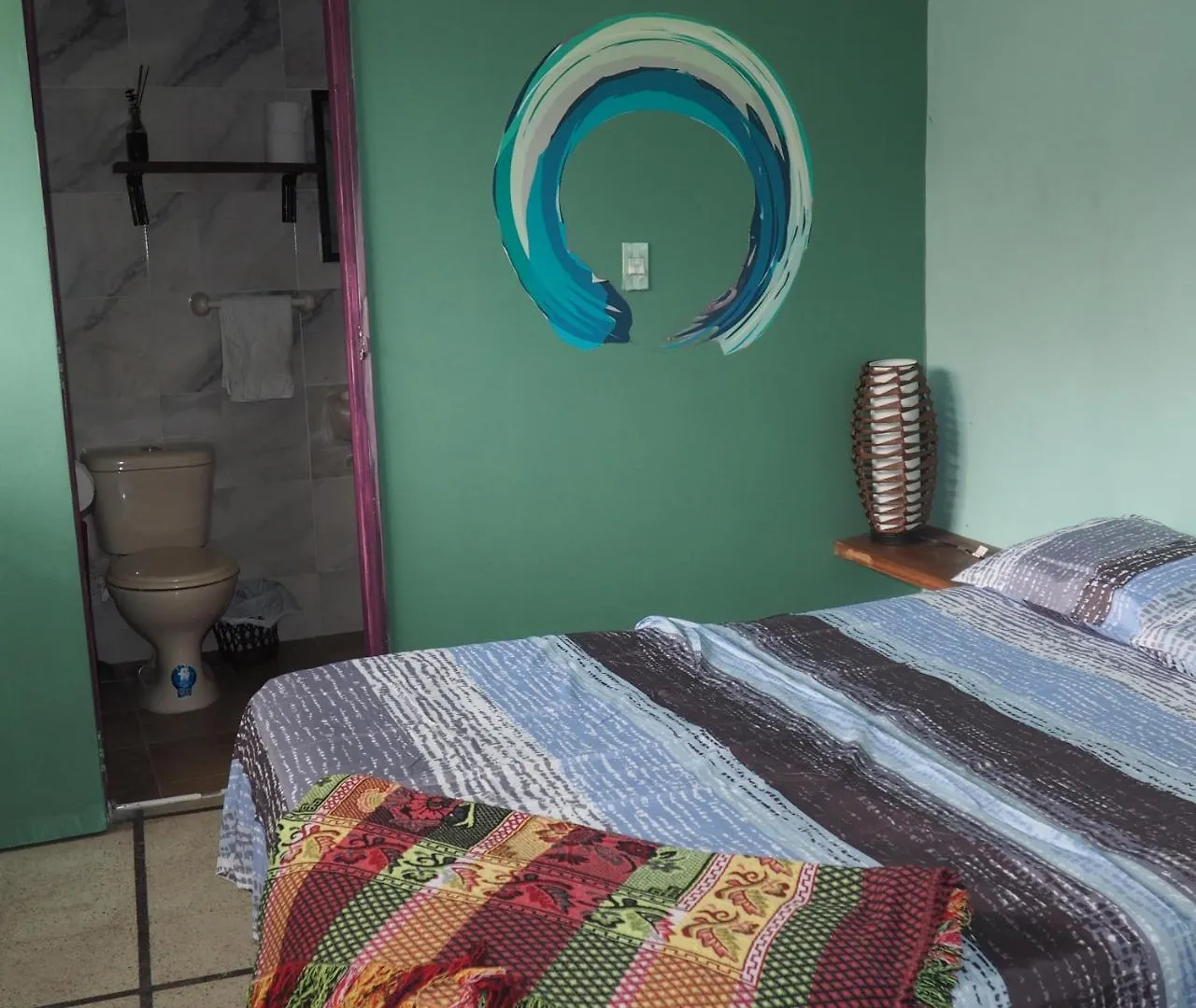 Hostel Ondas מדיין